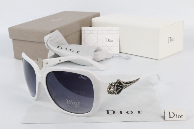 DlOR Boutique Sunglasses 037